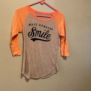 American Eagle T-Shirt | Medium